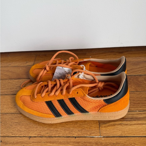Adidas Burnt Orange and Black Casual Shoes - Picture 4 of 7